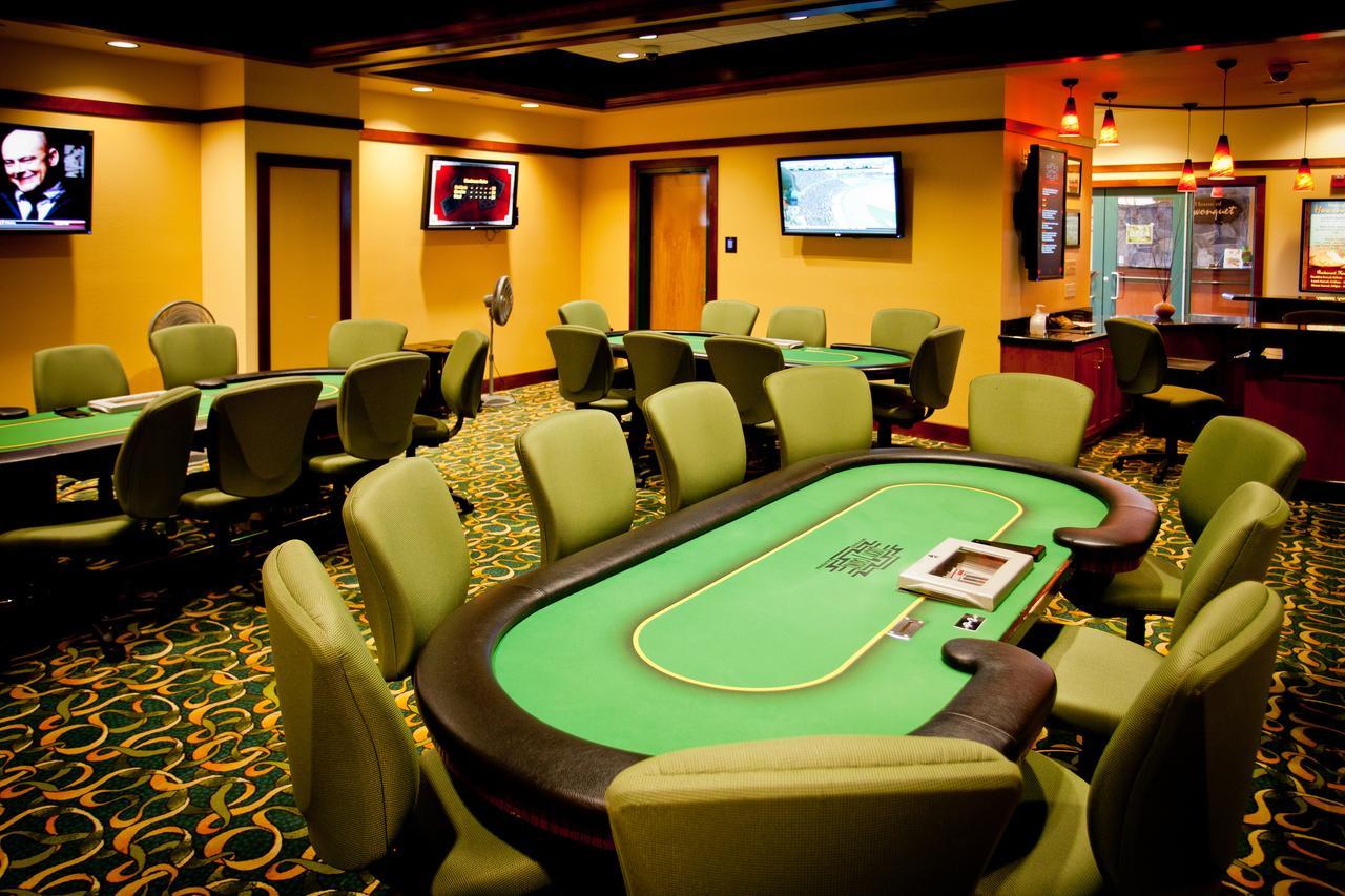 Lucky 7 Casino&Hotel  Smith River Exterior foto